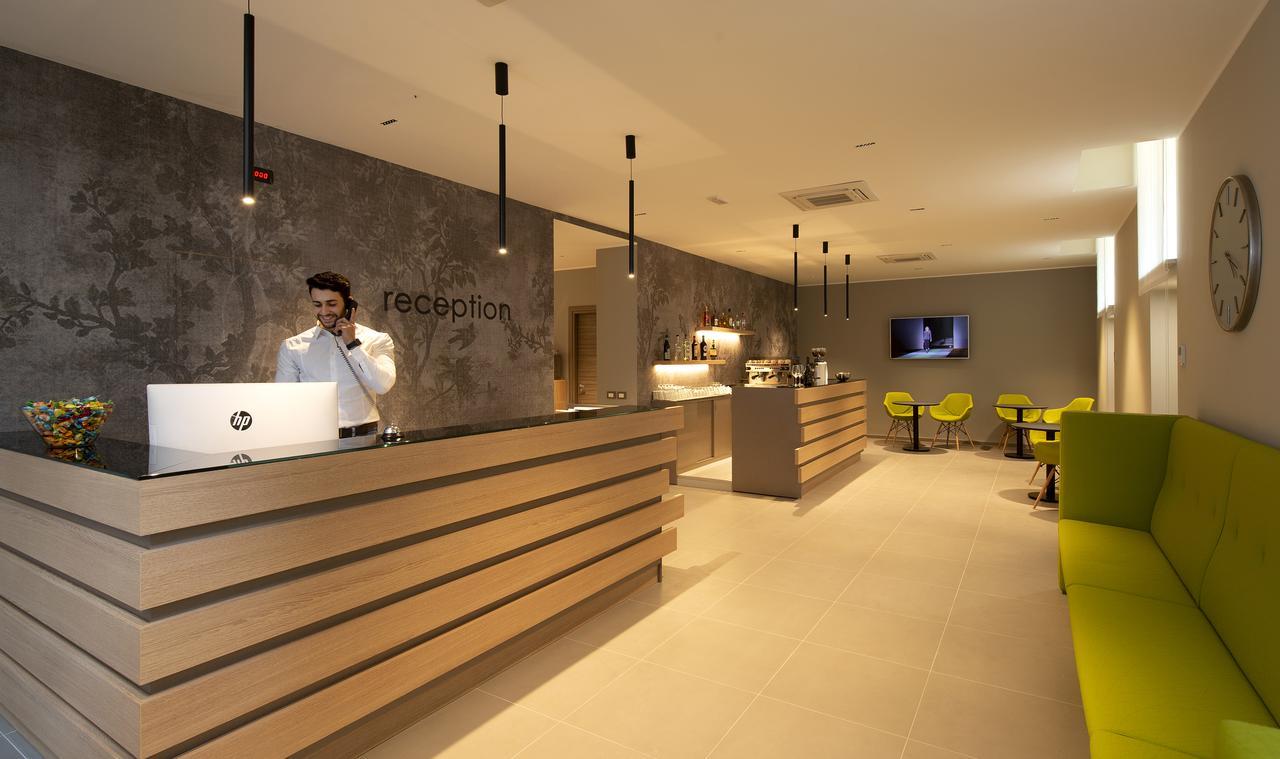 Hotel H21 Mailand Exterior foto
